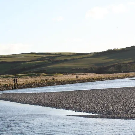 Cuan Dor 3* Росс-Карбери