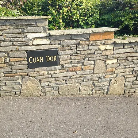 ベッド・アンド・ブレックファスト Cuan Dor ロスカーベリー